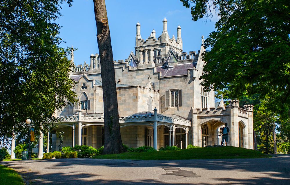 Editorial: February 4, 2022